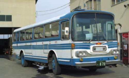 ニセコバス札22あ・870